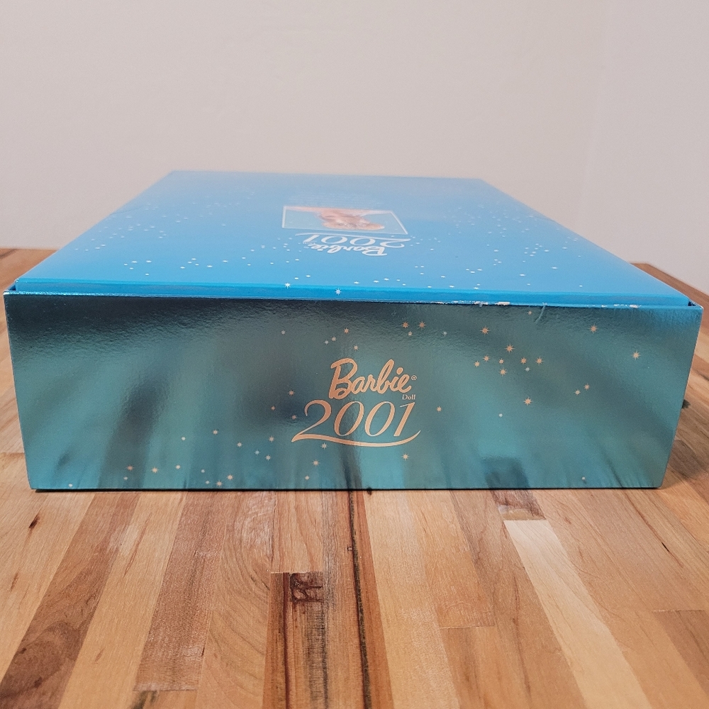 Mattel Barbie 2001 Collector Edition Doll, 50841, Blue - Picture 7 of 11